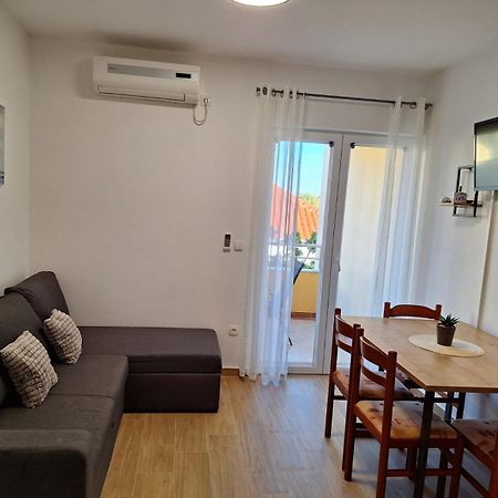 Apartmani Marino プリヴラカ エクステリア 写真