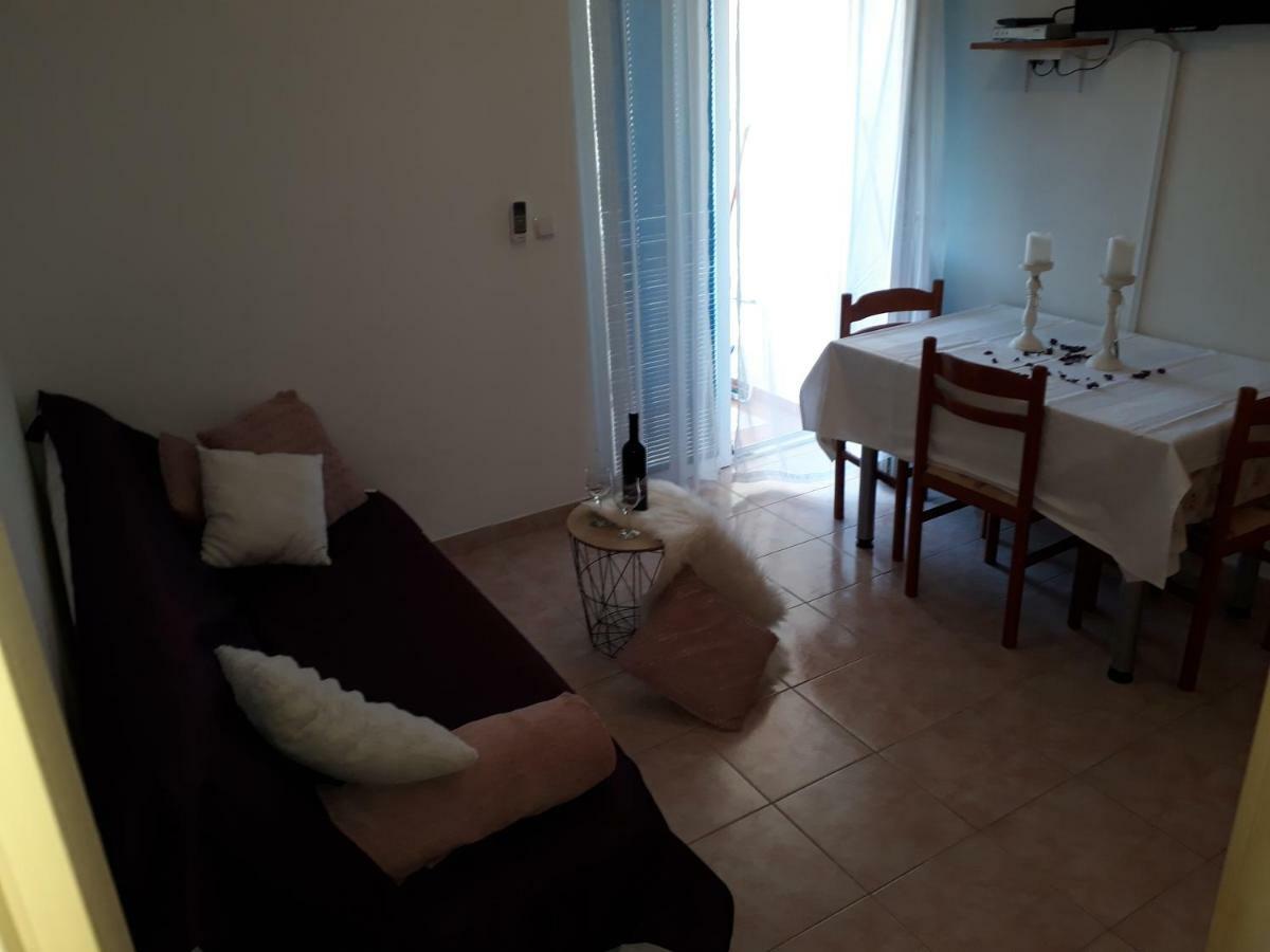 Apartmani Marino プリヴラカ エクステリア 写真