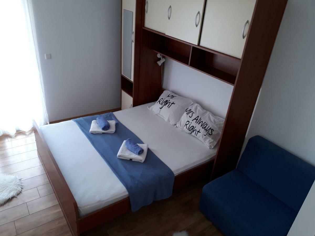 Apartmani Marino プリヴラカ エクステリア 写真
